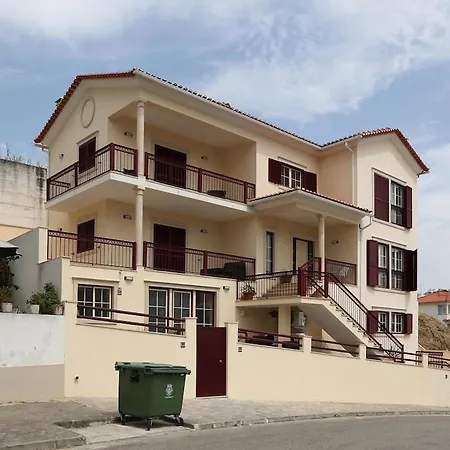 T1 - Sea View By Nazpina شقة *